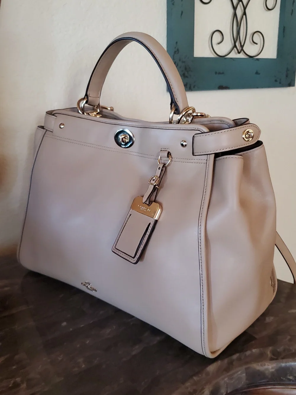 Coach Gramercy Satchel - Picture 2 of 15